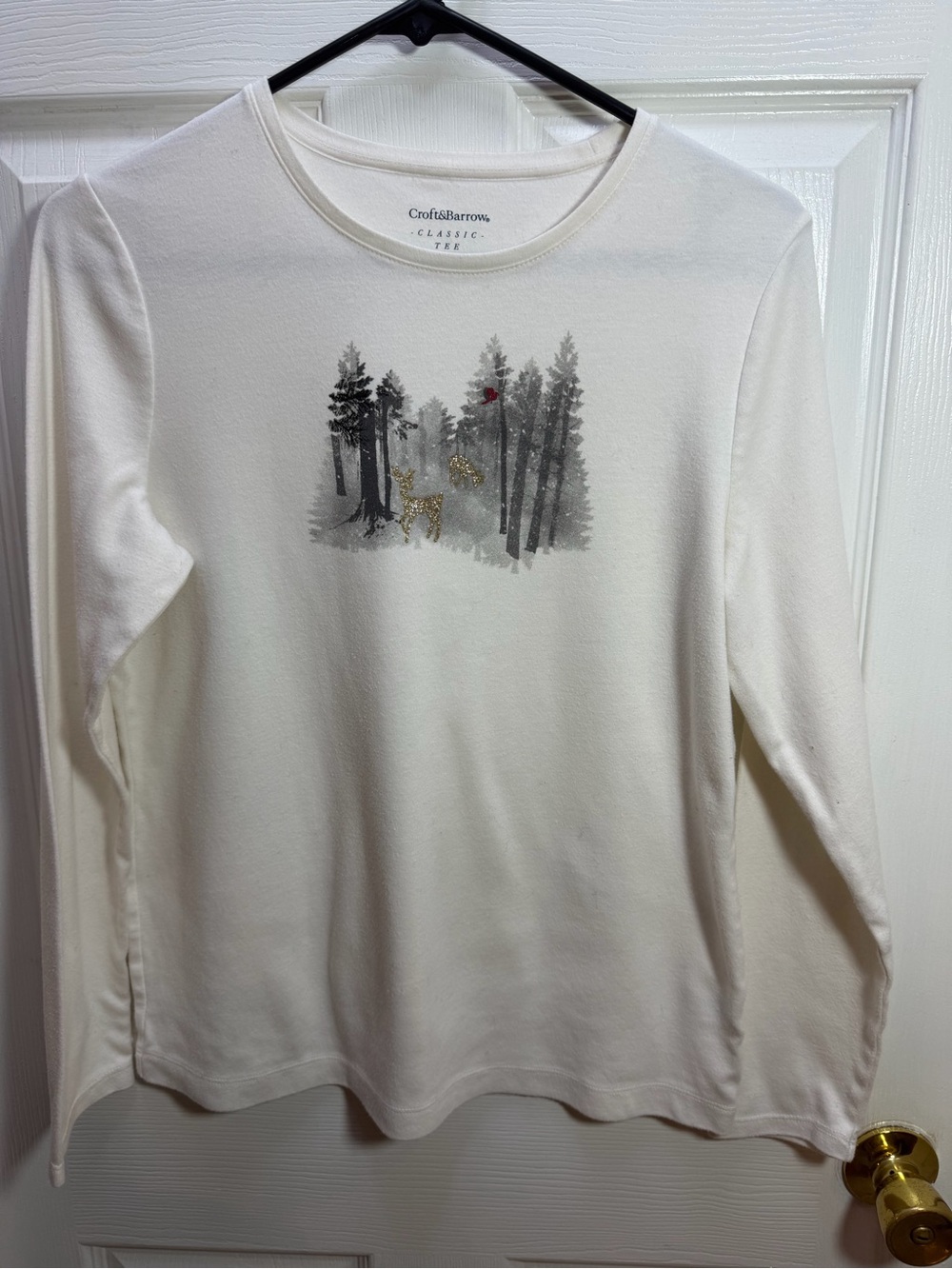 croft & barrow Cream Long Sleeve Tee with Forest and Deer Motif